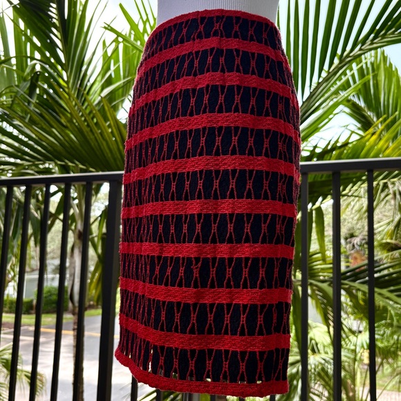 W Worth Black Red Midi Straight Skirt Size 4 Woven Striped Lined Pencil Retro - Picture 8 of 15